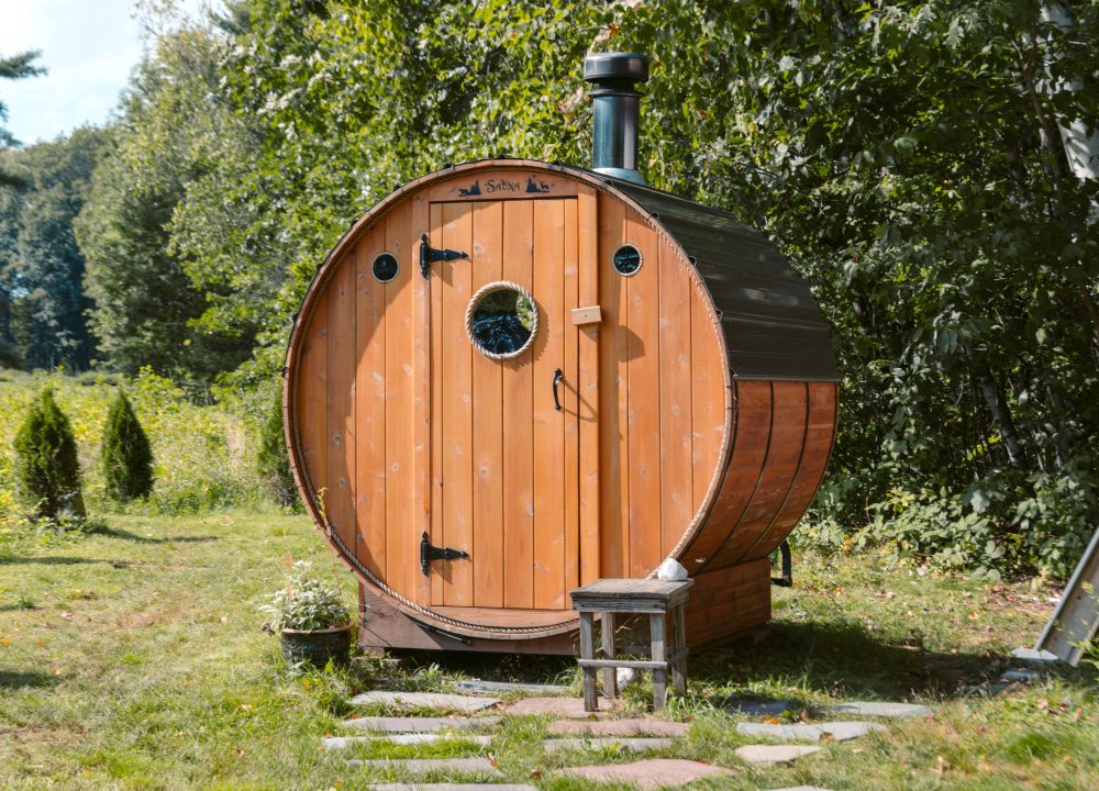 Combien coûte vraiment un sauna extérieur pour votre jardin ?