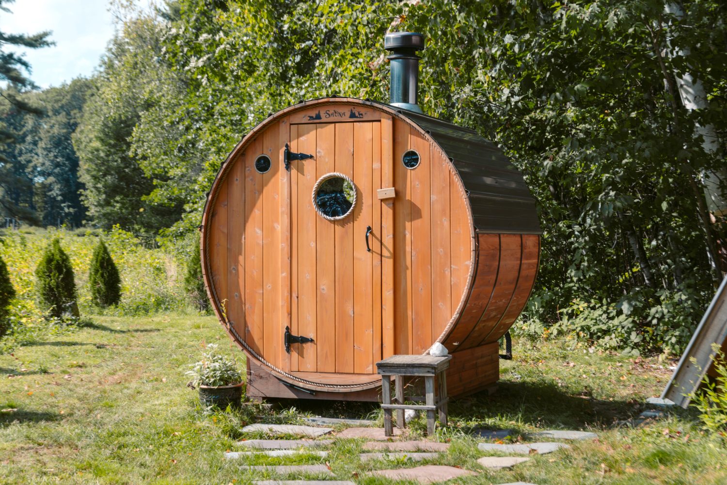 Un intérieur clair, habillé de carreaux et de matières naturelles